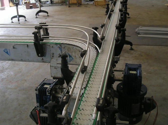 Chain plate conveyor
